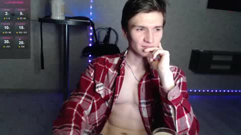 Snapshot of nick_owner chatting on February 3, 2025, 1:19 am Nick online show from February 3, 2025, 1:19 am