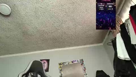 Nickhot0609 online show from November 22, 2025, 6:29 pm