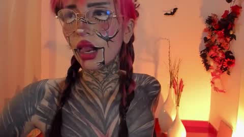 Snapshot of nicki_1 chatting on October 12, 2025, 6:56 am Help me reach 100 thumbs up online show from October 12, 2025, 6:56 am