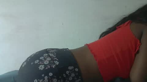 nickiqqyuu online show from May 15, 2026, 11:01 pm