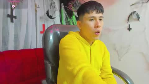 Nickk Wolff online show from October 21, 2025, 5:19 am