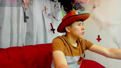 Nickk Wolff online show from October 26, 2025, 1:39 pm