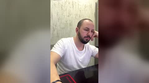 Julian online show from March 3, 2026, 9:53 pm