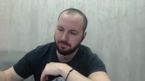 Julian online show from March 8, 2026, 11:52 pm