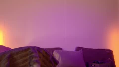 nickriverzxo online show from November 28, 2025, 2:03 am