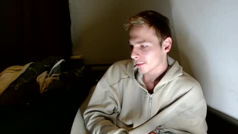 Snapshot of nicksuper8 chatting on September 24, 2025, 6:11 pm Nick online show from September 24, 2025, 6:11 pm