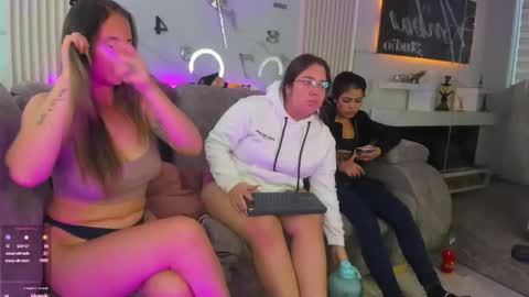 nicky_as online show from February 20, 2026, 6:30 pm