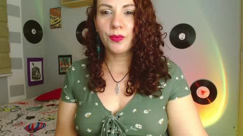 lucy online show from December 24, 2024, 6:33 am