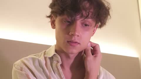 Snapshot of nicky_neal chatting on November 2, 2025, 11:45 am Nicky Neal online show from November 2, 2025, 11:45 am