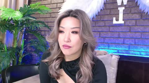 Today is my 41st birthday  And in 2 hours Im waiting for you on the stream Stock up on tokens and a good mood Nicky online show from February 7, 2025, 3:52 pm