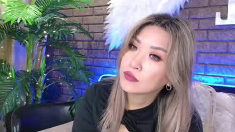 Today is my 41st birthday  And in 2 hours Im waiting for you on the stream Stock up on tokens and a good mood Nicky online show from March 9, 2025, 12:53 pm