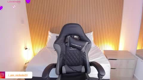 Nicky  online show from February 25, 2025, 8:47 am