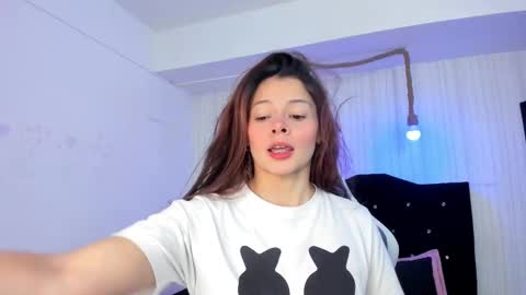 nicky_pop online show from October 6, 2025, 6:38 pm