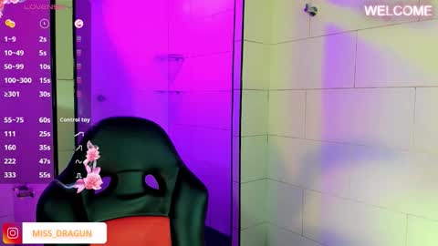 Nicky online show from October 14, 2025, 4:13 am