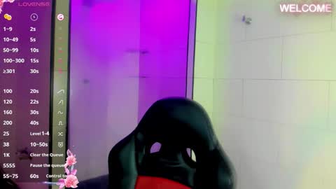 Nicky online show from October 25, 2025, 3:47 am