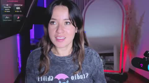 Nicky online show from October 17, 2025, 6:21 pm