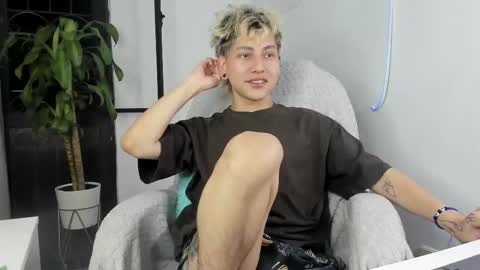 Snapshot of nico_nico_xd chatting on September 29, 2025, 4:50 am Nico online show from September 29, 2025, 4:50 am