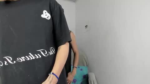 Snapshot of nico_nico_xd chatting on October 9, 2025, 3:21 pm Nico online show from October 9, 2025, 3:21 pm