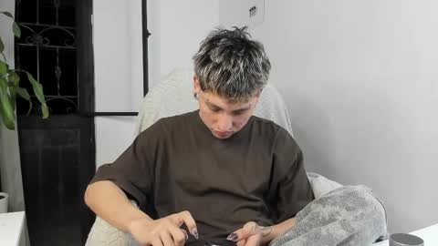 Snapshot of nico_nico_xd chatting on November 18, 2025, 6:29 am Nico online show from November 18, 2025, 6:29 am