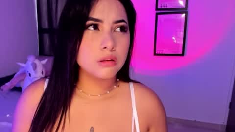 nicol online show from November 2, 2025, 10:34 pm