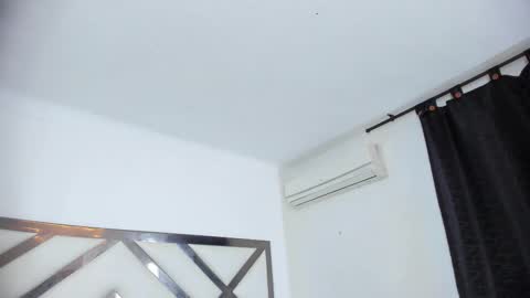 nicohillx online show from January 16, 2026, 6:06 am