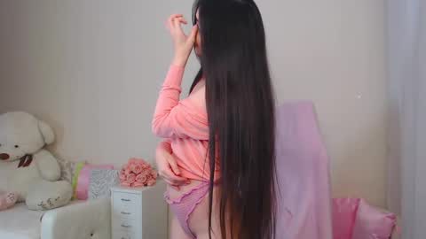 Snapshot of nicol_angel888 chatting on March 9, 2025, 10:52 pm Nicole Online at about after 1000 6 UK time or 900 - 500 UK time it approximate time interval online show from March 9, 2025, 10:52 pm