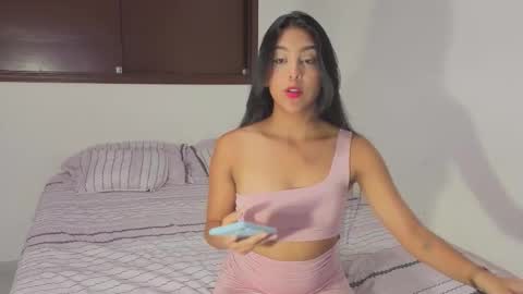 nicol_banner online show from November 26, 2025, 5:41 am