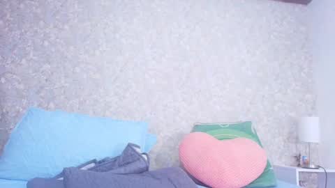 Nicol online show from November 19, 2025, 3:06 am