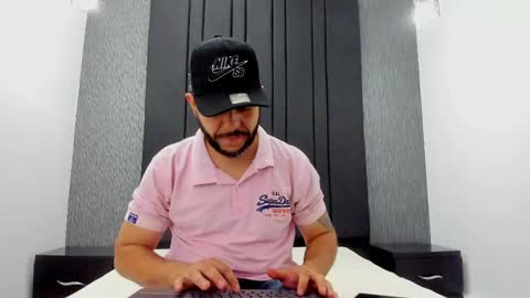 NICOLAS online show from May 13, 2026, 12:57 pm
