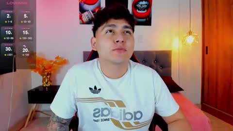 Snapshot of nicolas_james_sc chatting on February 24, 2026, 2:15 pm nicolas_james_sc online show from February 24, 2026, 2:15 pm