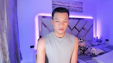 Snapshot of nicolas_reyes_ chatting on September 23, 2025, 10:51 am JEAMPIER online show from September 23, 2025, 10:51 am