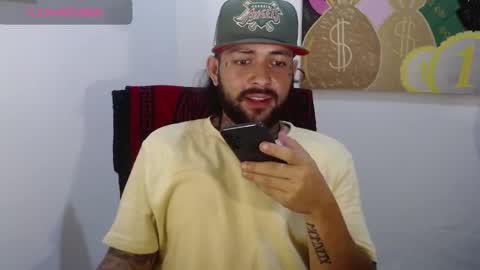 nicolas online show from February 10, 2025, 12:08 am