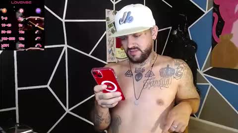 nicolas online show from November 28, 2025, 3:31 am