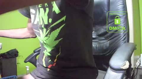 L. Nicolas online show from October 8, 2025, 5:38 am