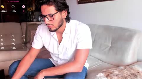 Snapshot of nicolasrodrii chatting on January 28, 2025, 8:47 pm nicolasrodrii online show from January 28, 2025, 8:47 pm