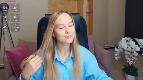 Nicoletta online show from December 5, 2025, 7:21 pm