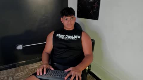 nicole_and_thiago1 online show from March 6, 2026, 9:22 pm