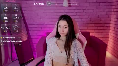 Snapshot of nicole_brownie chatting on February 20, 2026, 6:19 am Nicole online show from February 20, 2026, 6:19 am