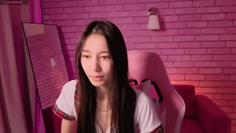 Nicole online show from May 11, 2026, 12:38 am