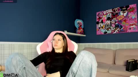 GMT7TueWedThSu 0300am-0900am. Sa 1000am-0400pm online show from February 5, 2026, 9:52 pm