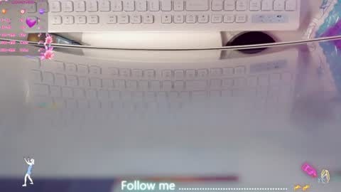 Snapshot of nicole_g0ld_ chatting on August 1, 2026, 1:49 am Nicole online show from August 1, 2026, 1:49 am