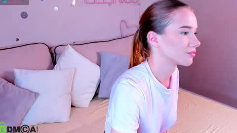 Nicole  My schedule for the week 2 GMT  9am-15pm  Mo Tu Th Fr online show from February 4, 2026, 9:48 am