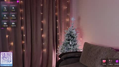 Snapshot of nicole_w00 chatting on January 19, 2025, 7:37 pm Nicole online show from January 19, 2025, 7:37 pm