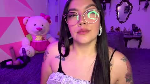 Nicole online show from January 17, 2026, 5:34 am