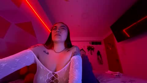 Nicole online show from March 10, 2026, 6:40 am