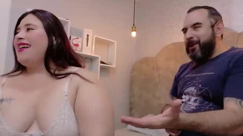 Nicole online show from November 25, 2025, 10:48 am