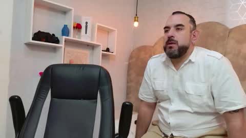 Nicole online show from February 15, 2026, 11:52 am