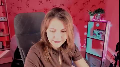 nicolehits online show from March 5, 2026, 3:08 pm