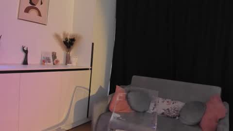 Snapshot of nicoleirisxxx chatting on September 26, 2025, 5:00 am nicoleirisxxx online show from September 26, 2025, 5:00 am