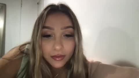 Snapshot of nicolelovesyou444 chatting on February 5, 2025, 5:09 am nicolelovesyou444 online show from February 5, 2025, 5:09 am